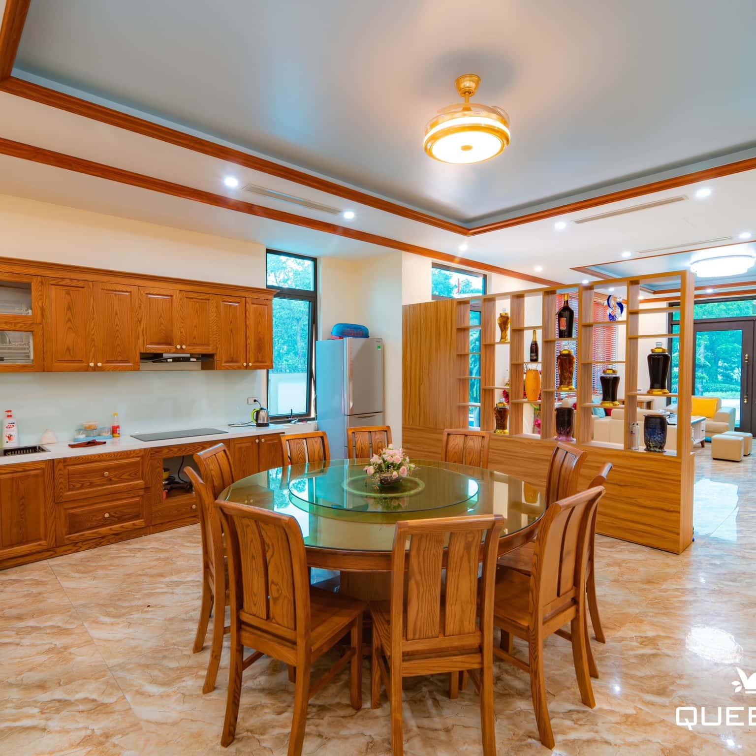 queen villa tuan chau ha long 