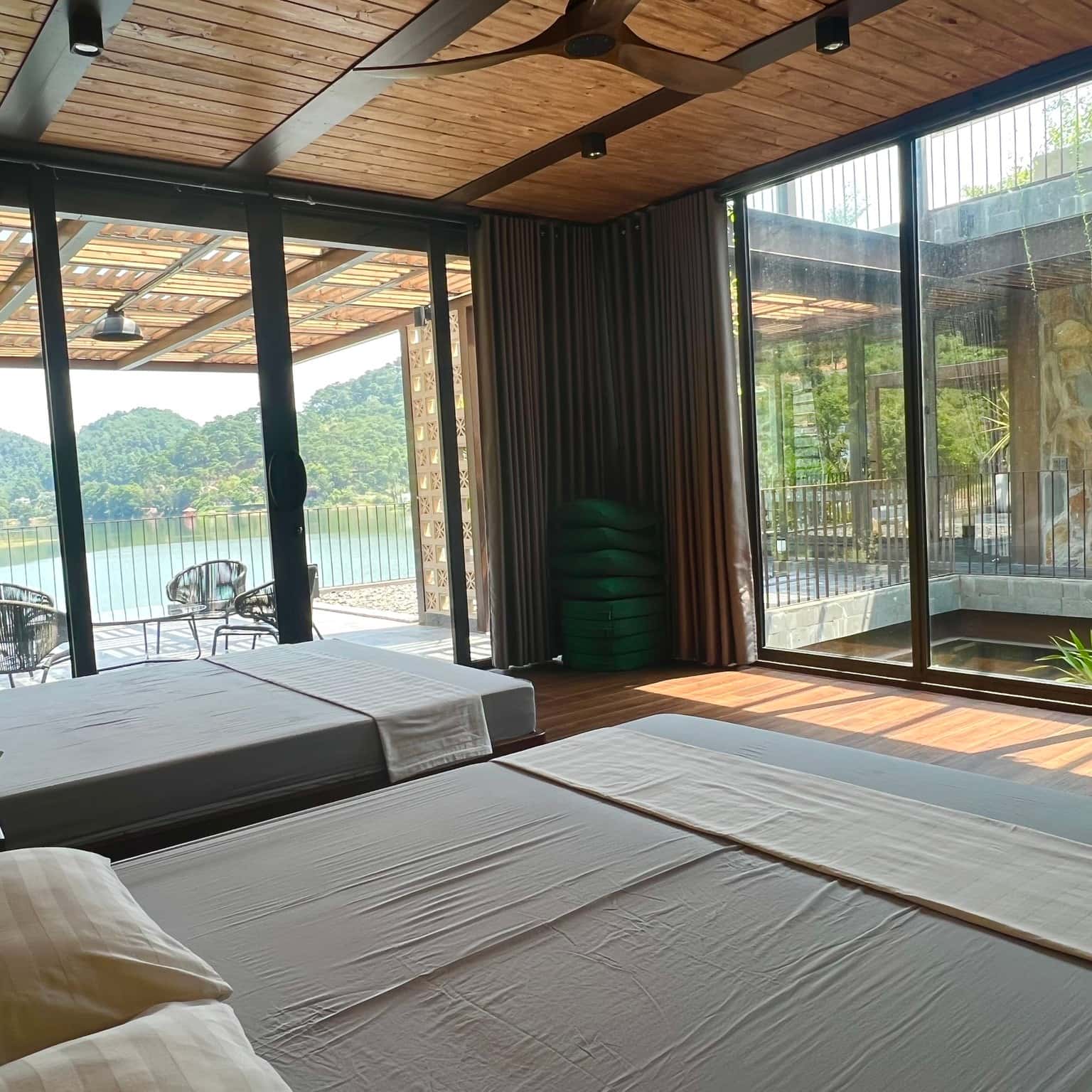island house ii villa ho dong do soc son