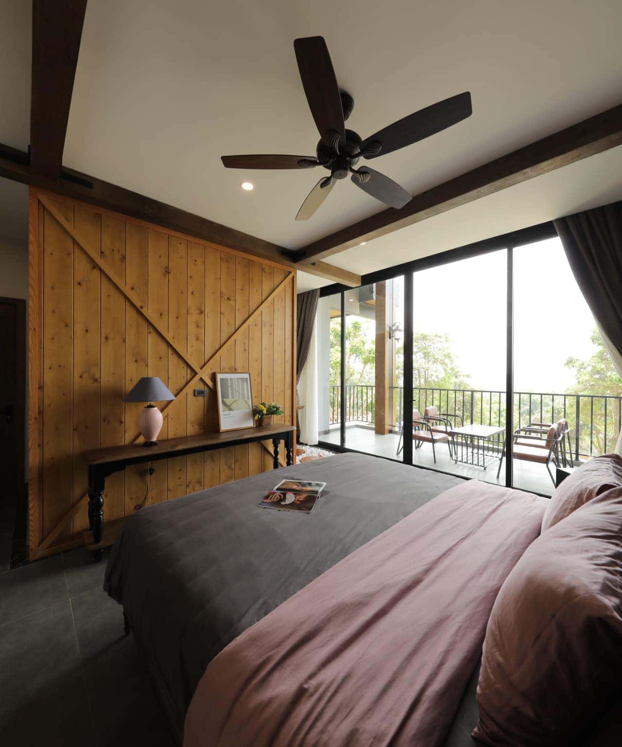 montem villa hoa binh