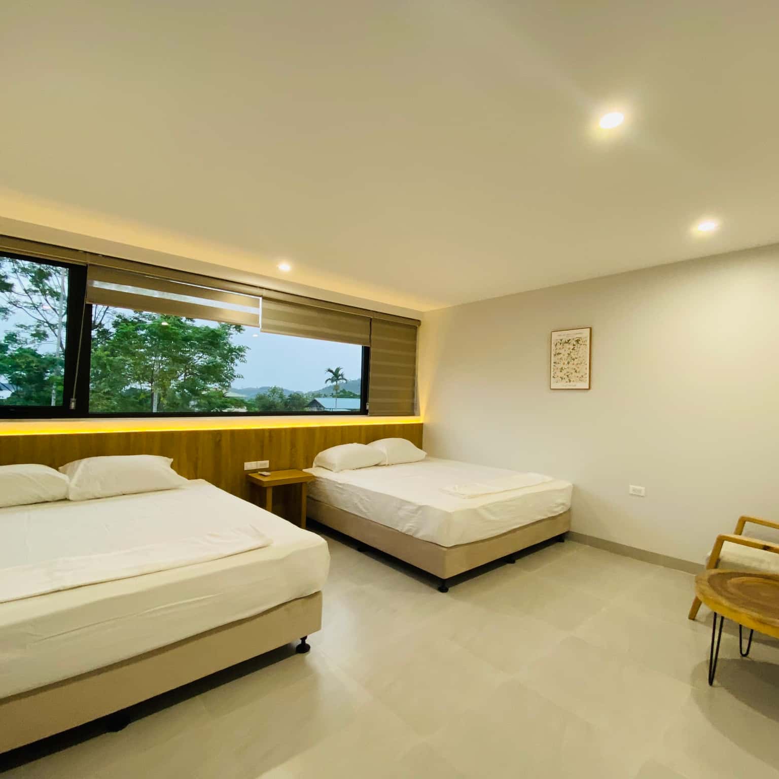Phòng ngủ 2 - Sunrise Villa 