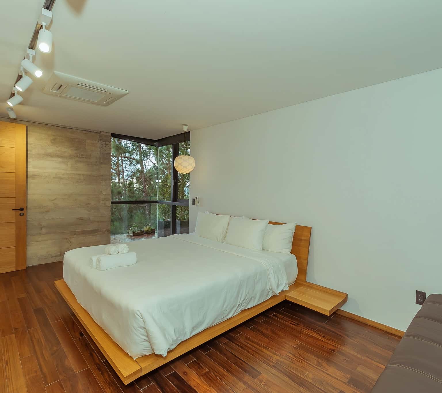 Master Bedroom 1