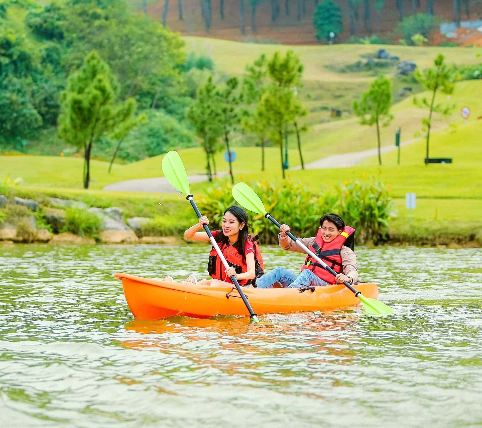 justfly ho dong chuong ninh binh 