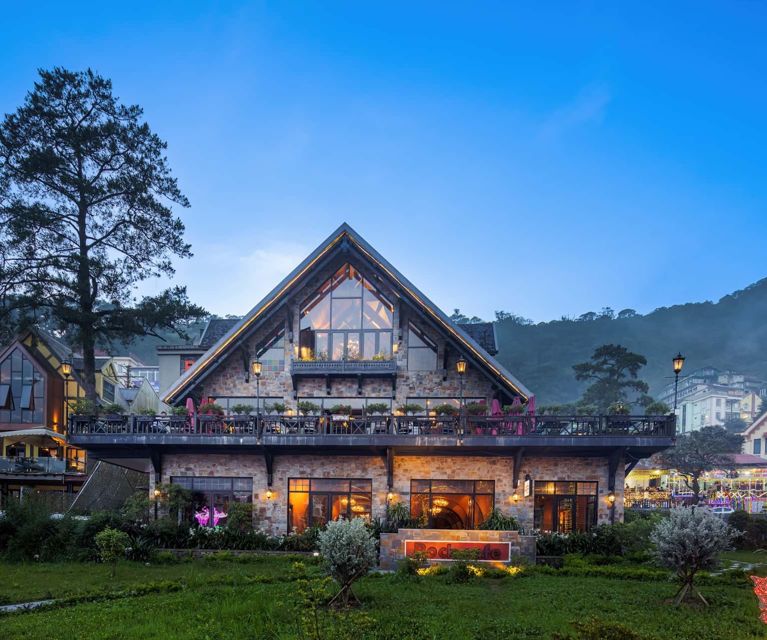 rock cafe tam dao vinh phuc