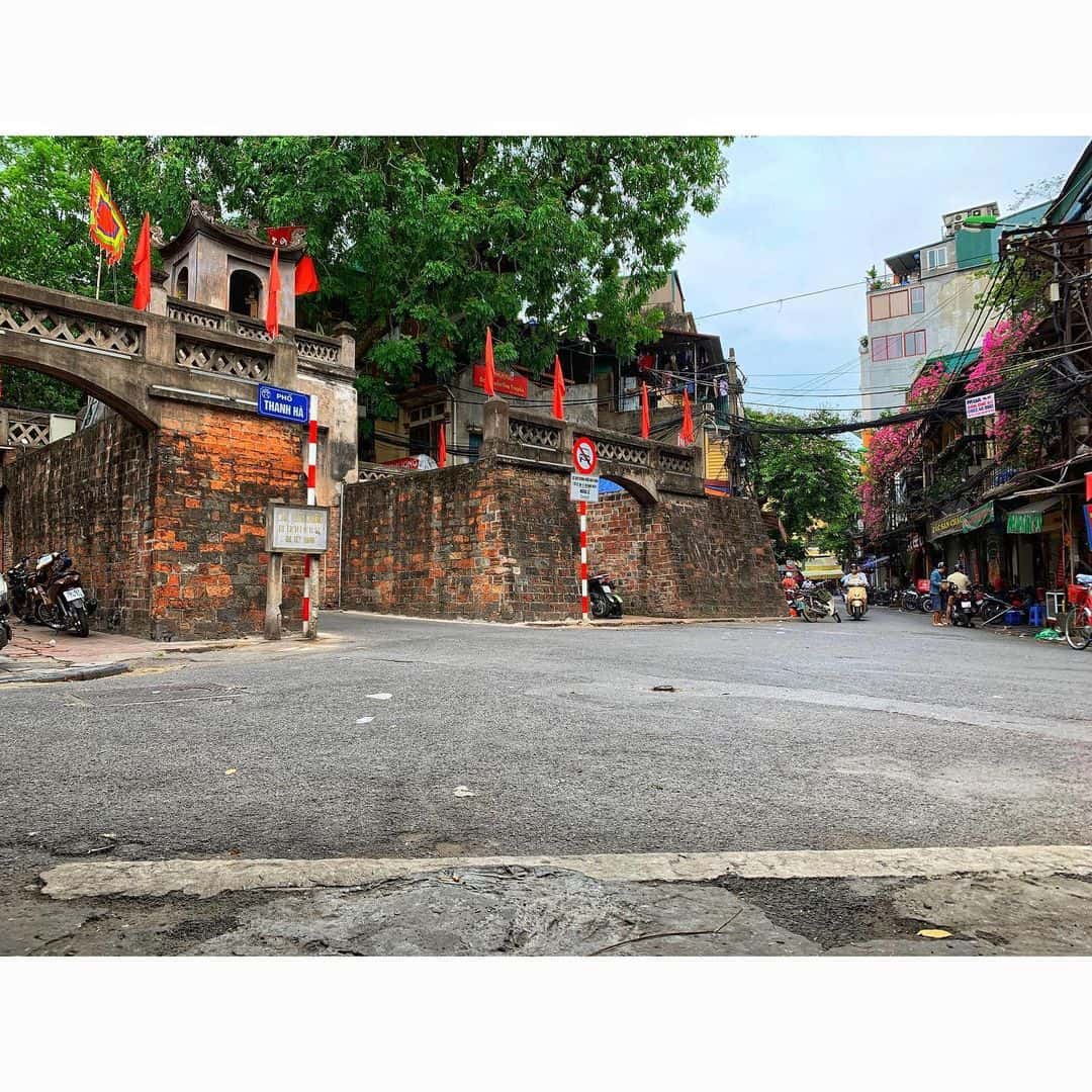 justfly o quan chuong hanoi