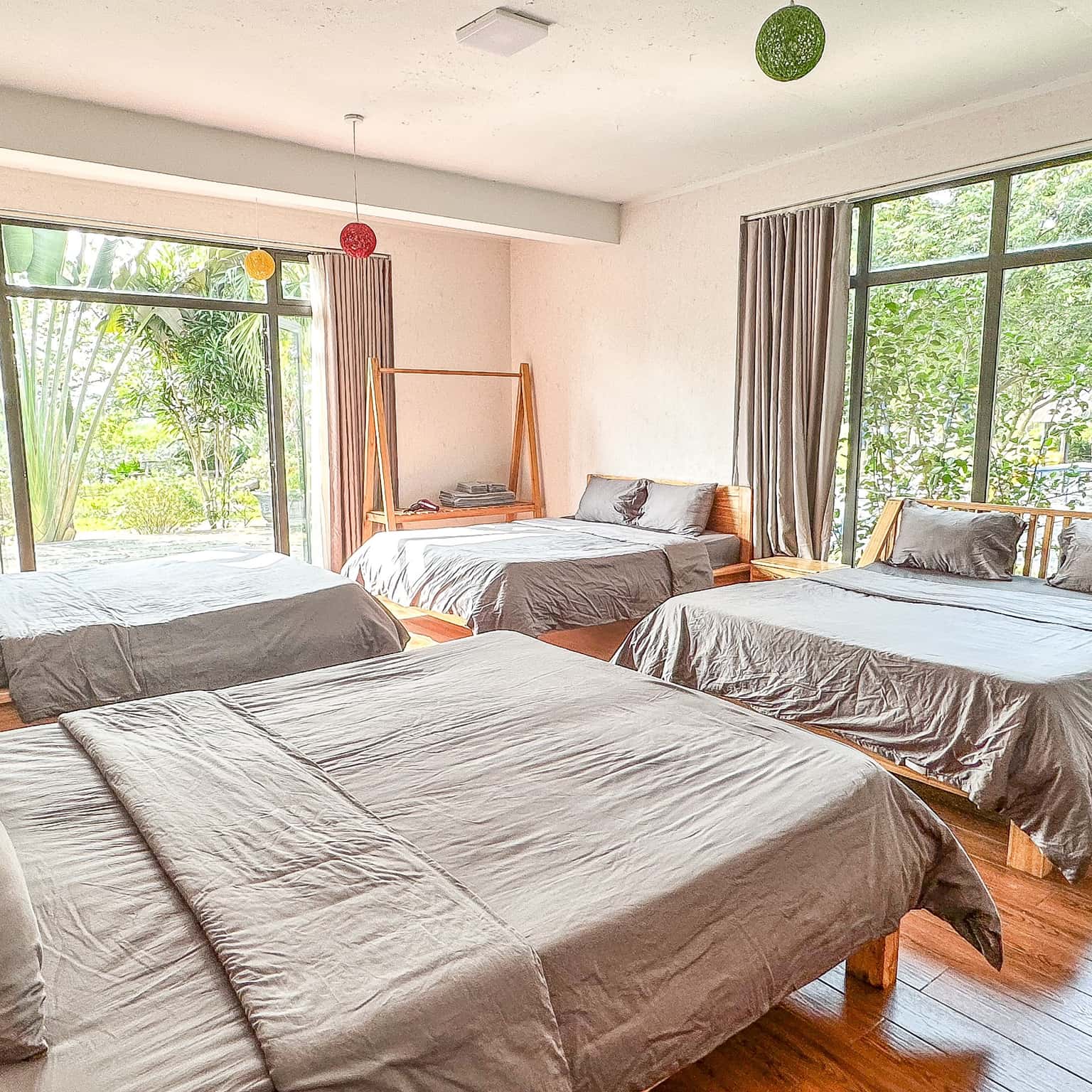 Phòng ngủ 2 (Lotus Villa 22)