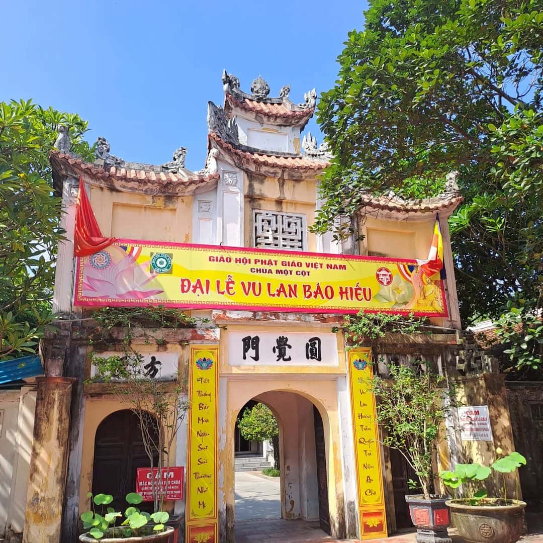 chua mot cot hanoi