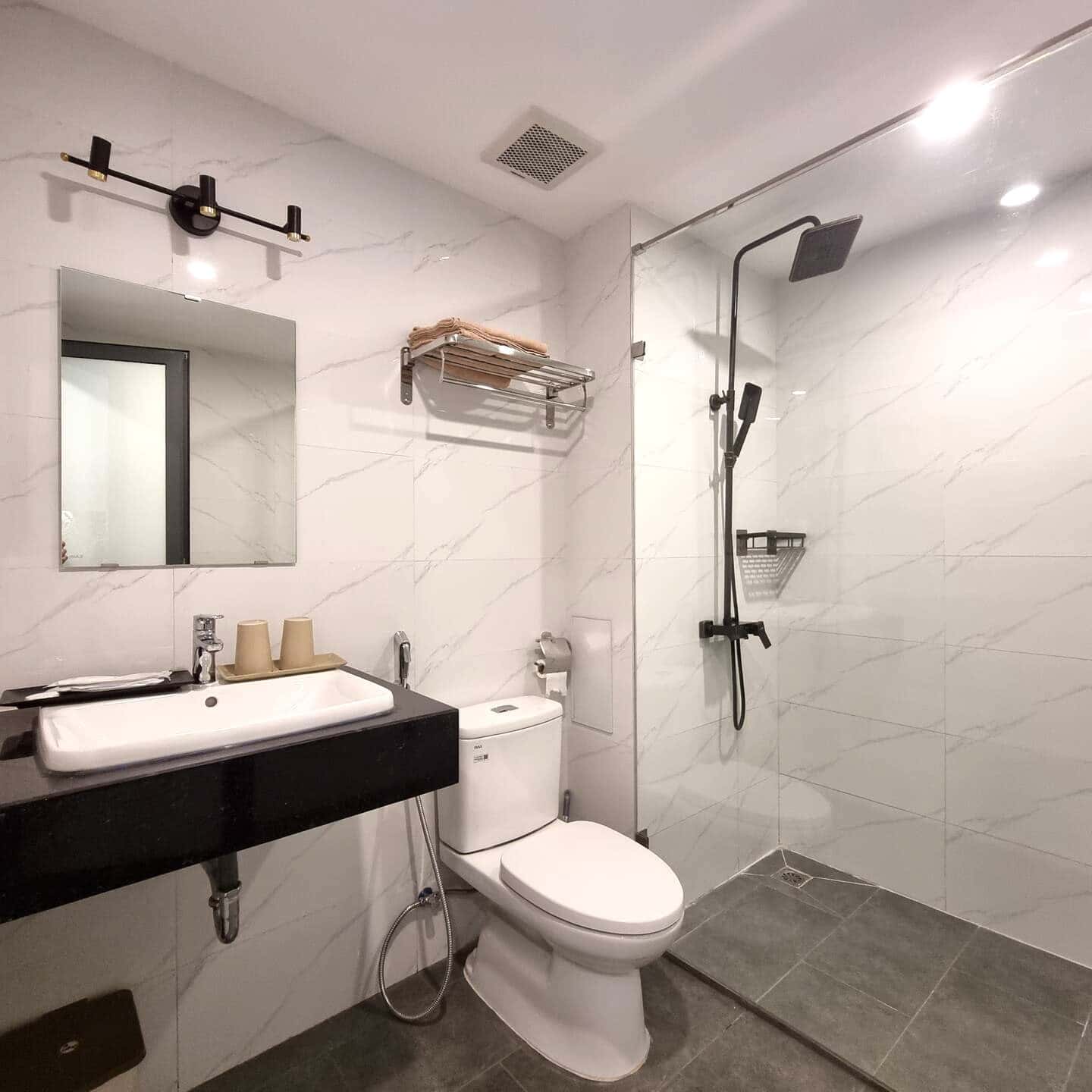 Apt 411 - Lahomes Hồng Hà, Ba Đình — photo 11