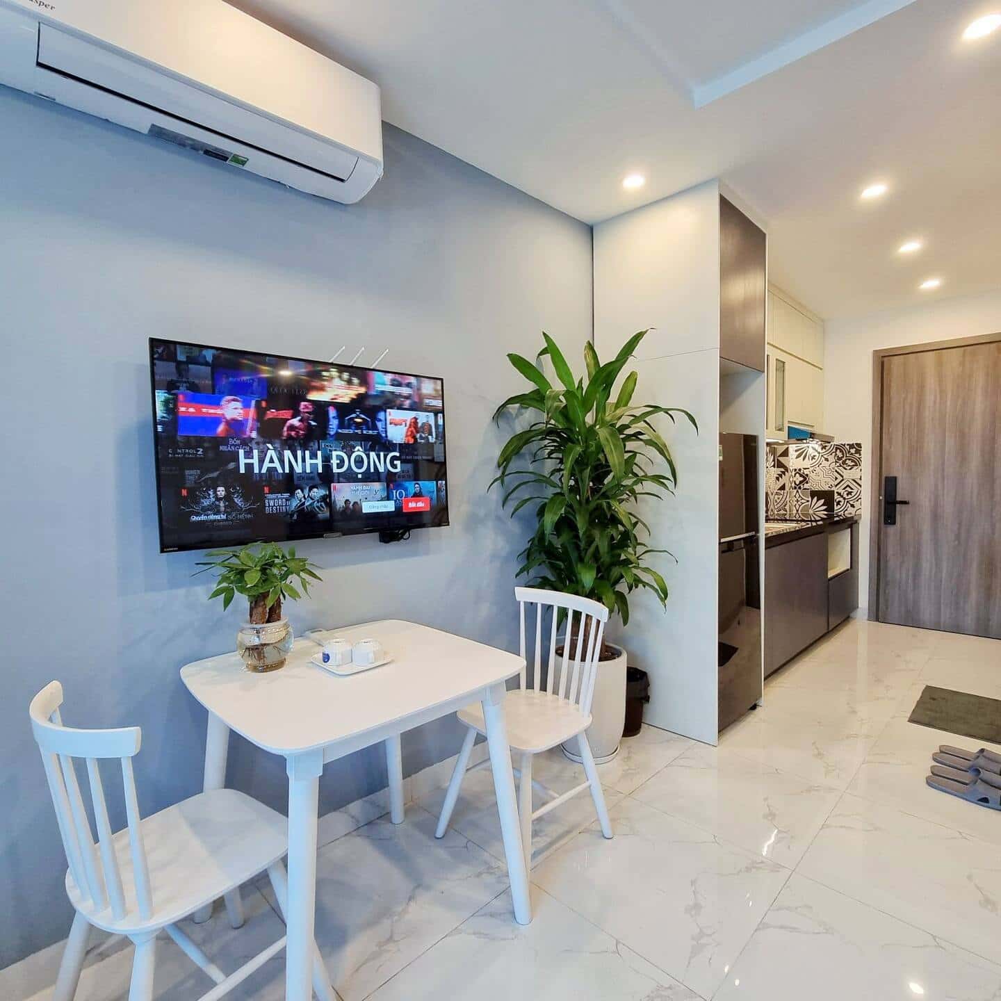 Apt 611 - Lahomes Hồng Hà, Ba Đình — photo 3