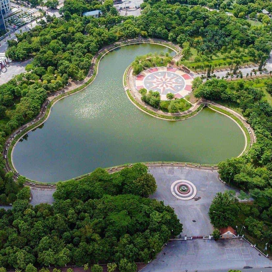 justfly cong vien cau giay hanoi
