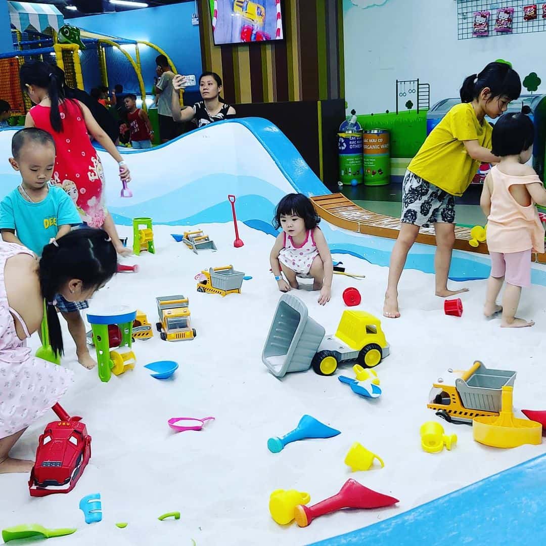 justfly royal city hanoi