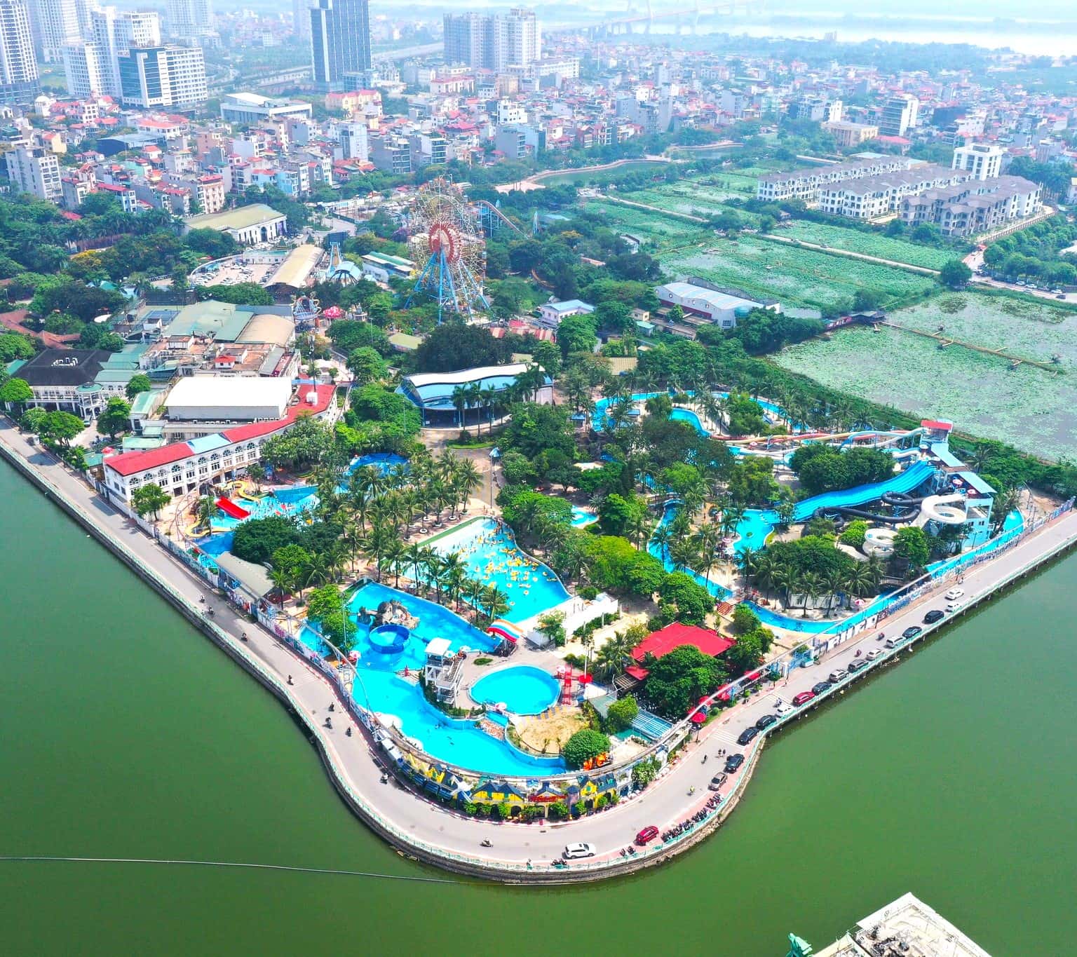 justfly cong vien nuoc ho tay hanoi