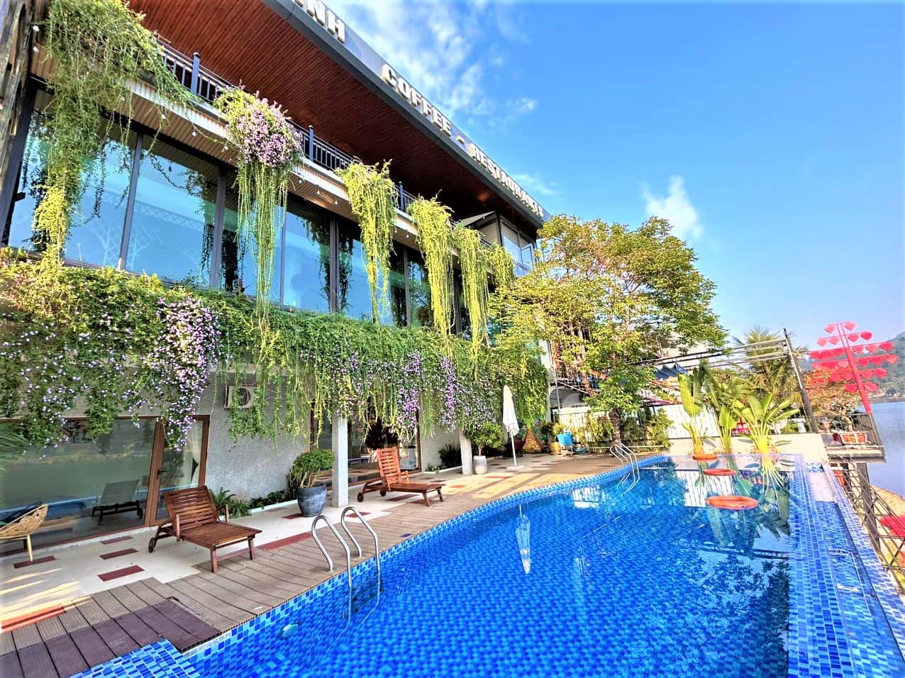Villa 1