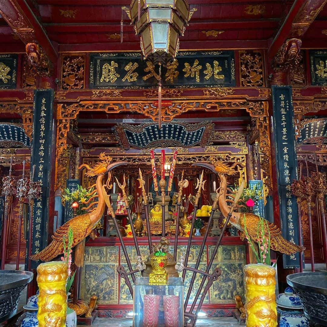 justfly den quan thanh hanoi