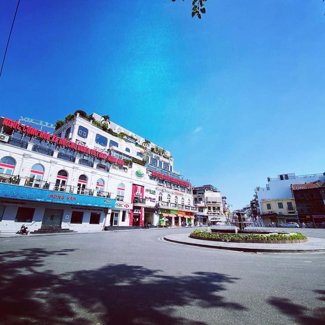 justfly quang truong dong kinh nghia thuc hanoi