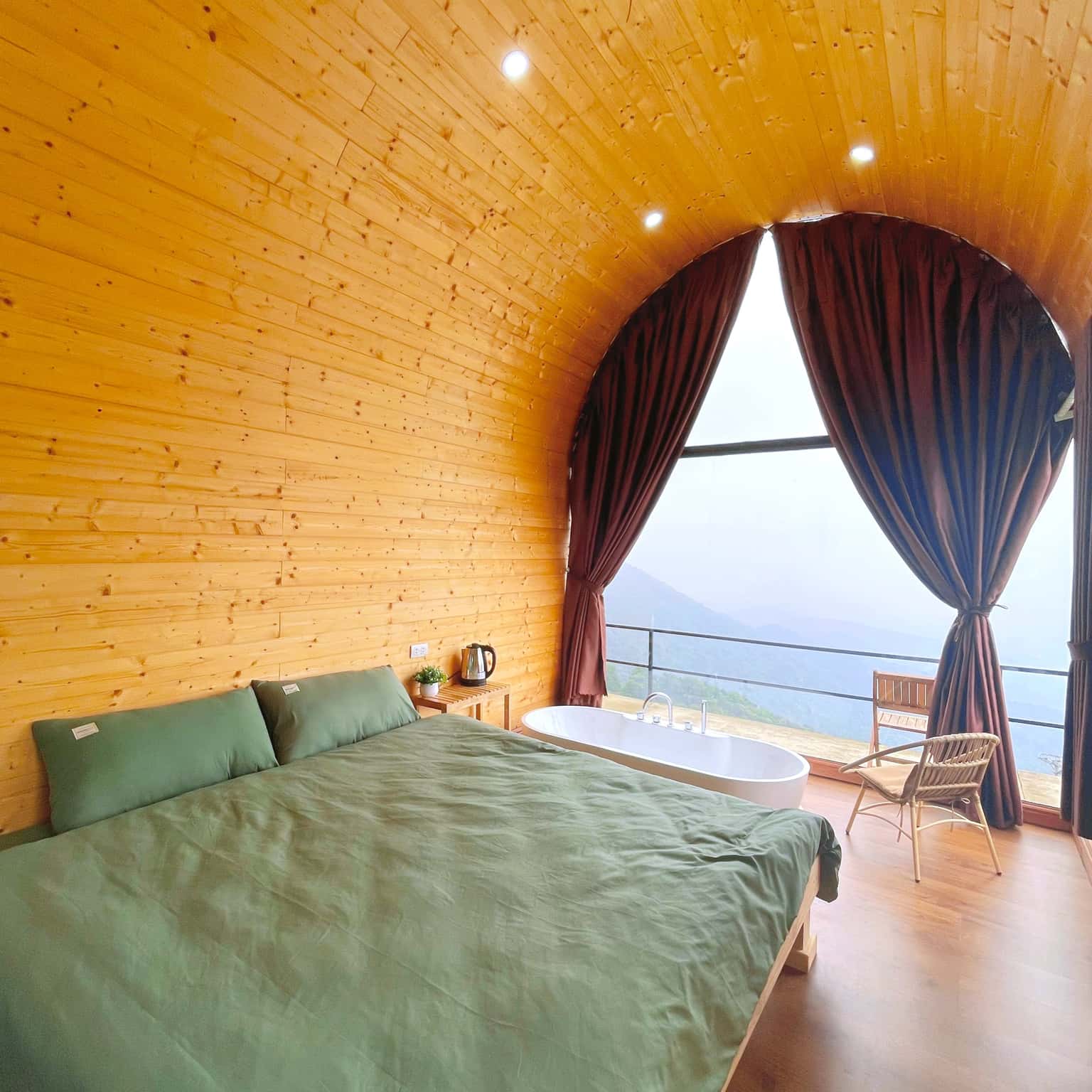 Gió Nhỏ with-tub 3,4 (Eo Gió Homestay), Tam Đảo — photo 3