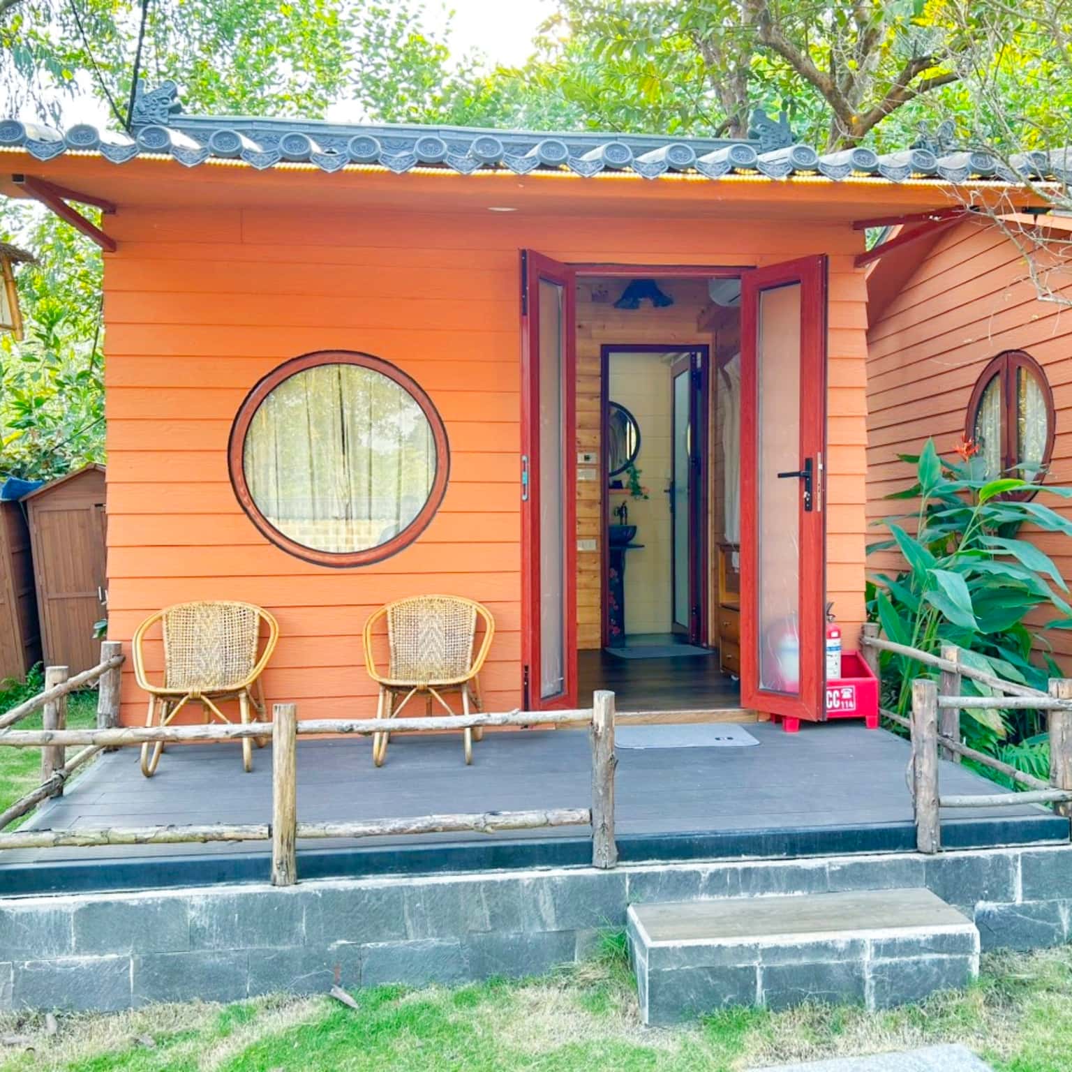 Phòng ngủ 2 (bungalow 1)