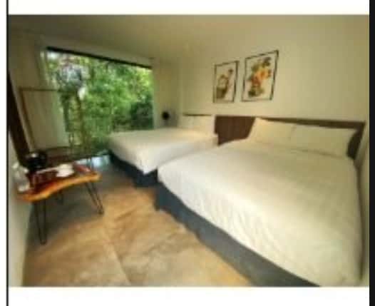 Forest Bedroom 3 (F3) (4 guests)