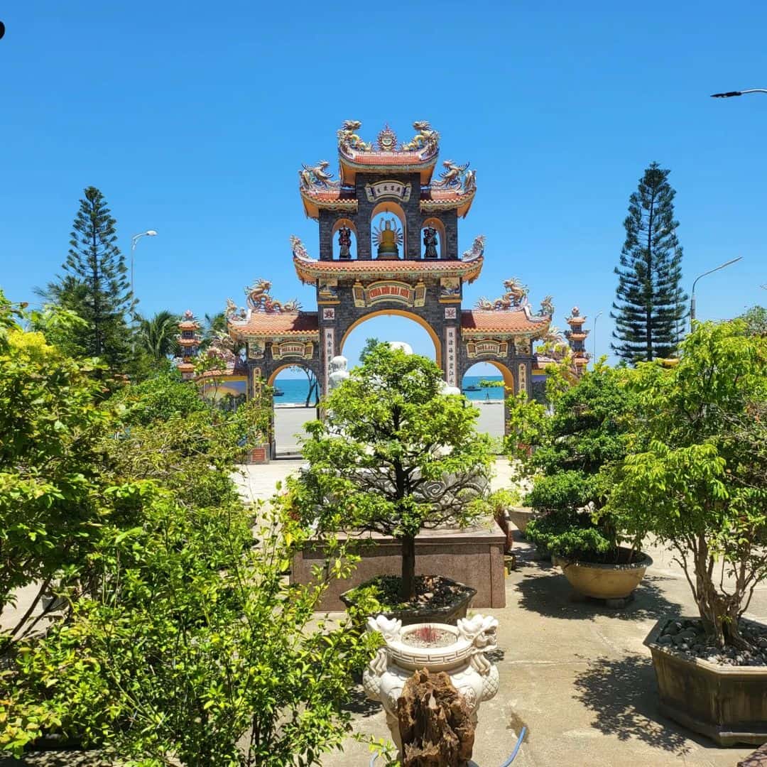 justfly chua buu dai son da nang
