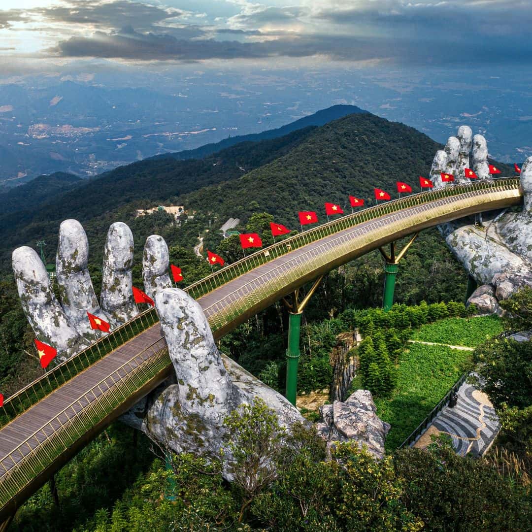 justfly cau vang da nang