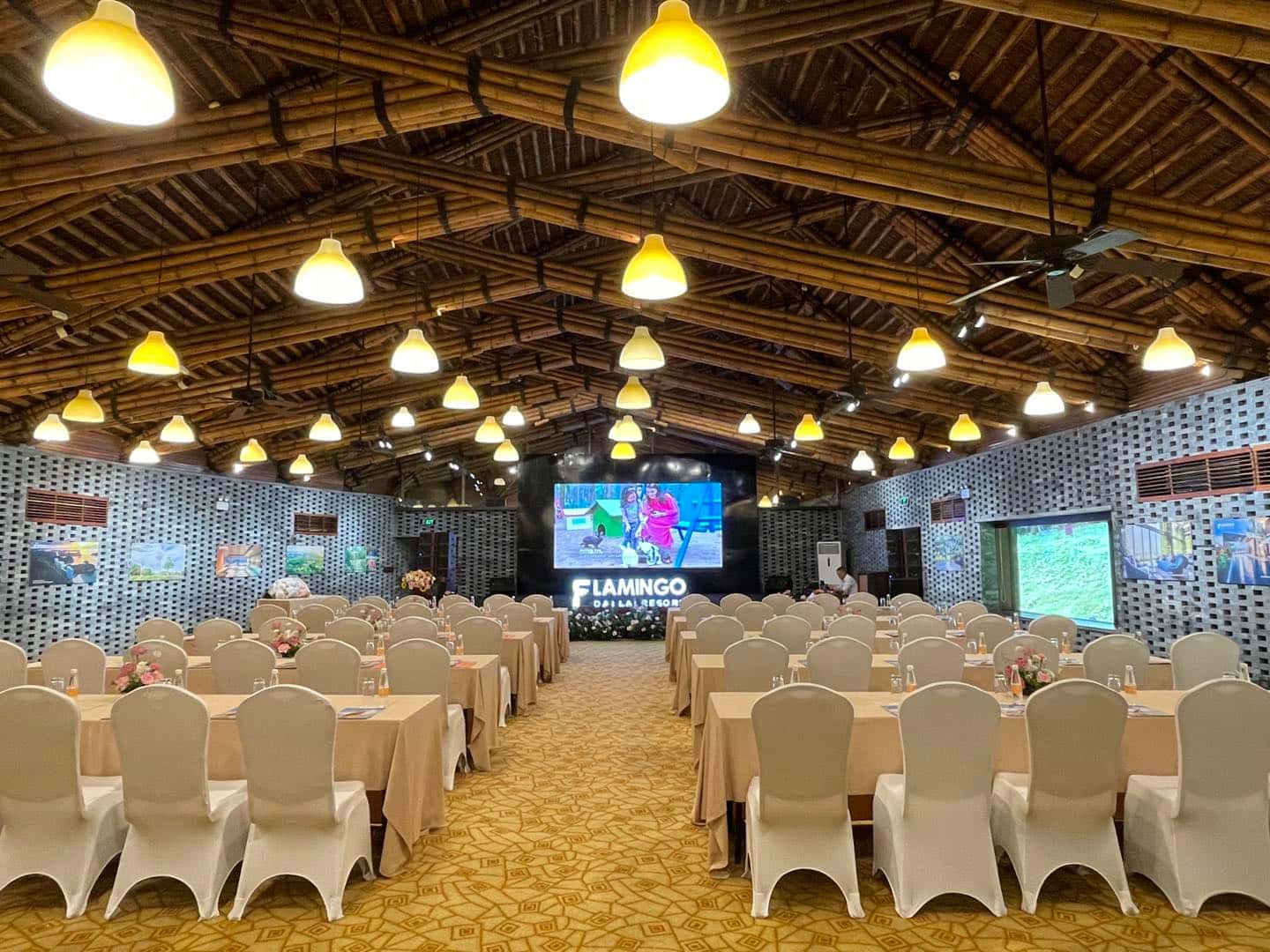 Opera Hall Flamingo Đại Lải