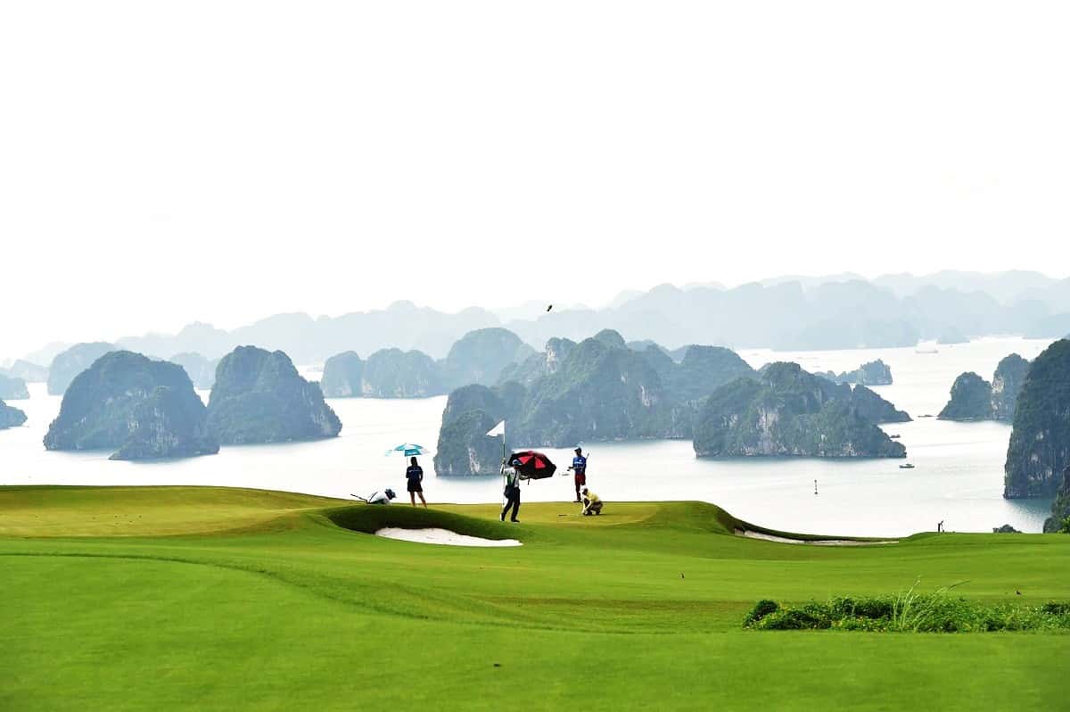 Sân Golf FLC Hạ Long