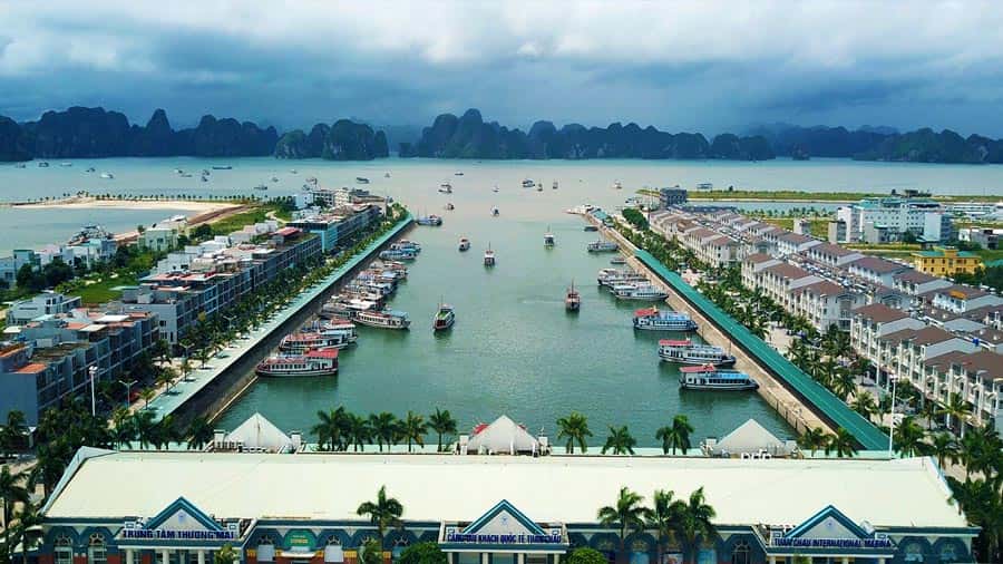 Tuần Châu Ferry Terminal, Hạ Long