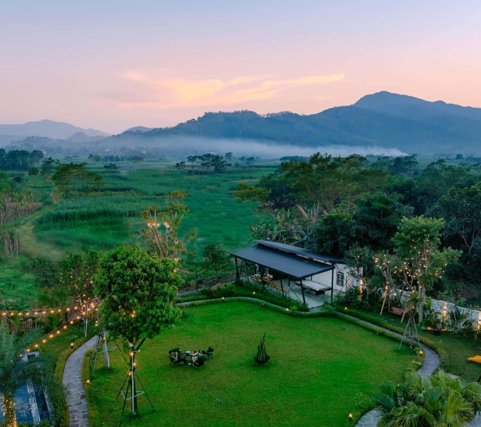 Sân vườn chung toàn khu