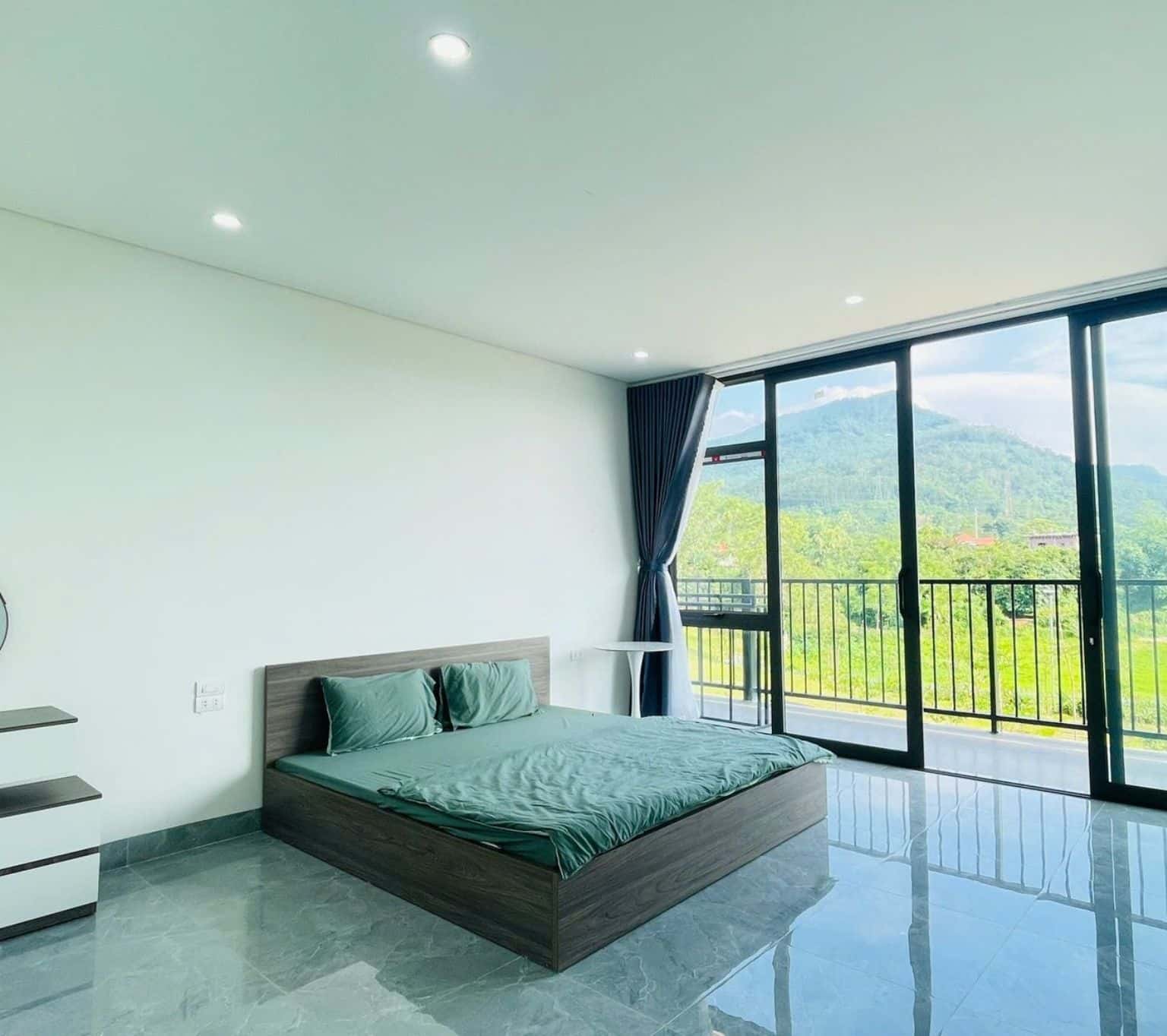 Phòng ngủ 5 view núi đồi