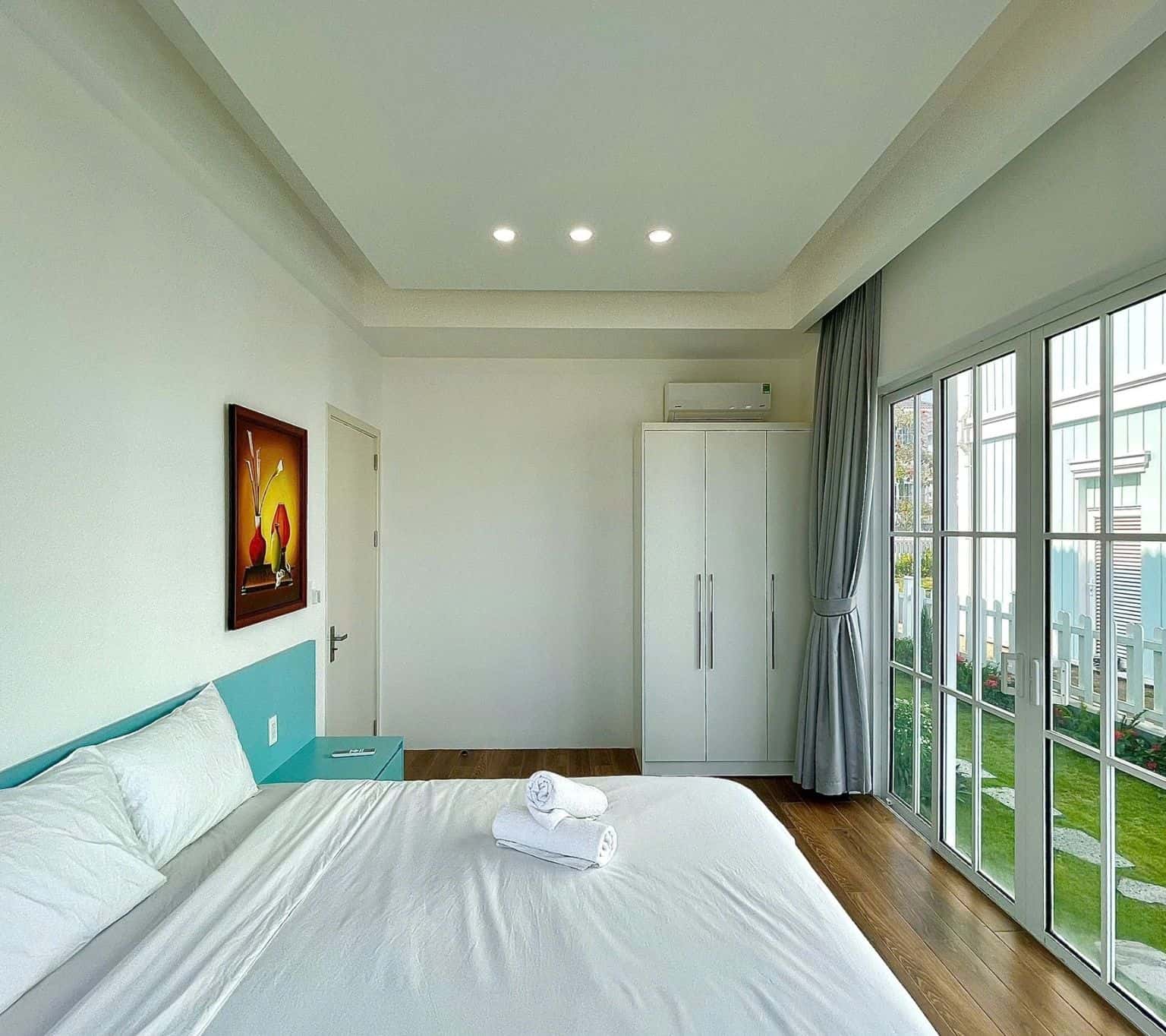 Phòng ngủ 1 View sân vườn