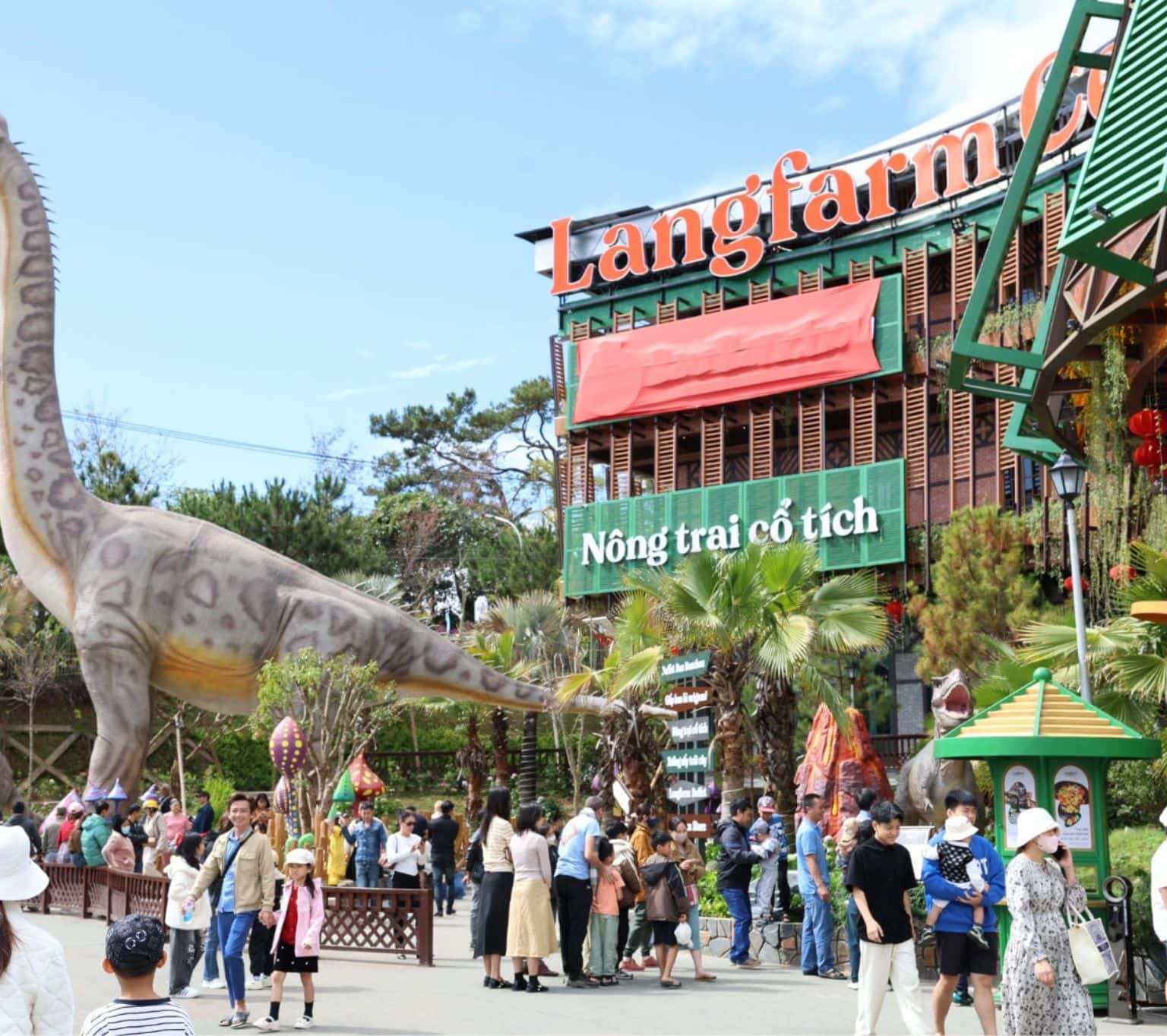 Langfarm Center Đà Lạt - Nông Trại Cổ Tích