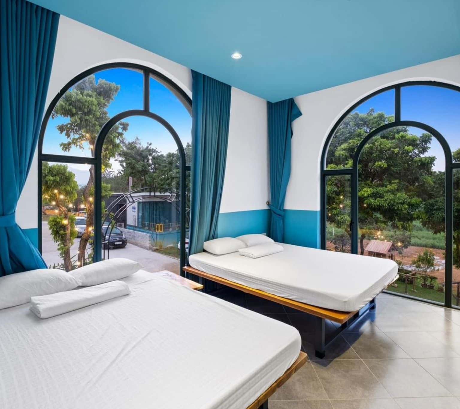 5 phòng ngủ view sân vườn