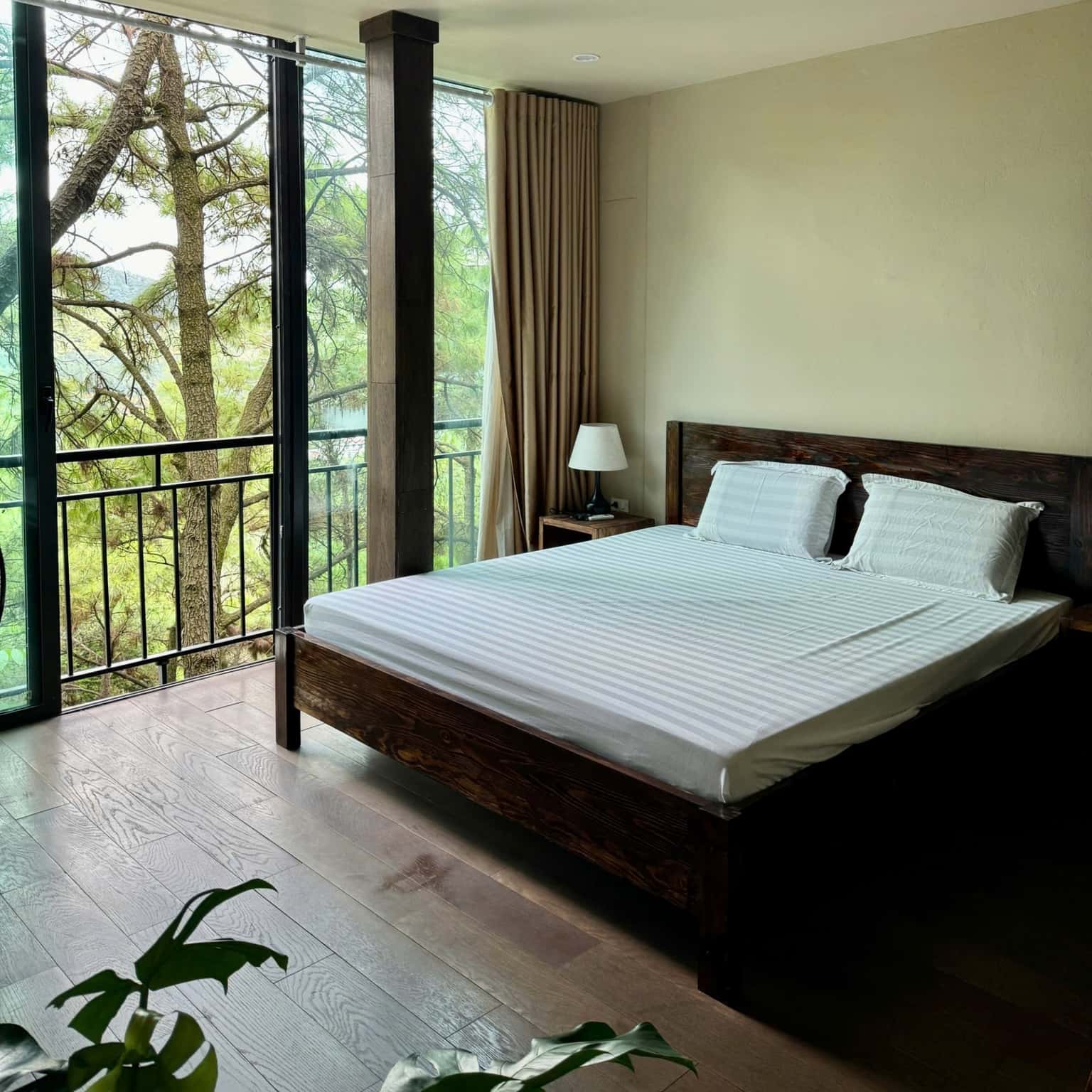 房屋2号 - De'bay度假村位于Lâm Trường, Sóc Sơn — 照片 1
