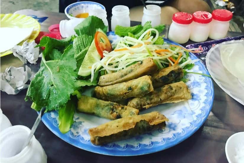 Vị giòn của ram kết hợp với sự mềm mại của rau cải - ai mà không mê