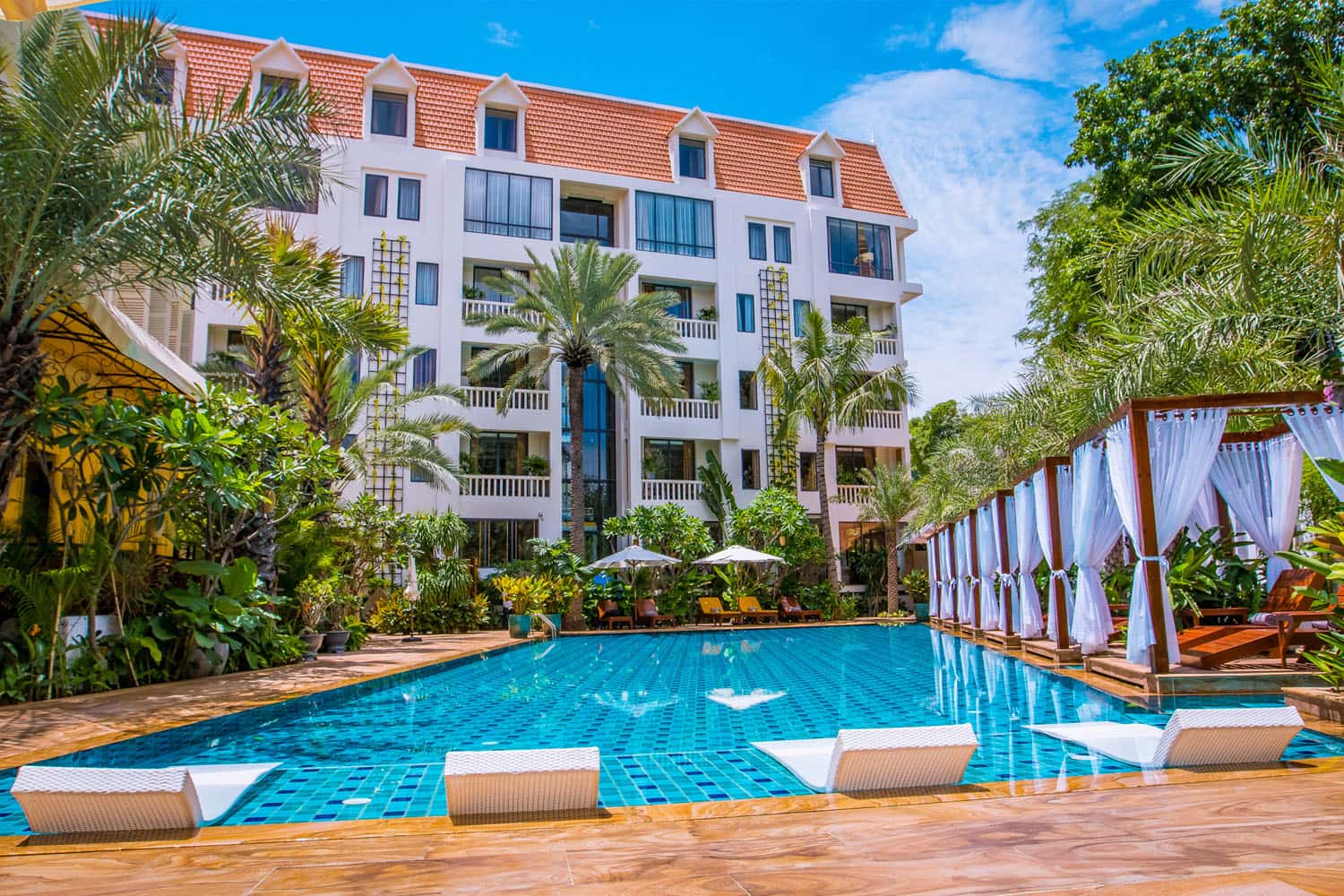 Khách sạn Palace Gate Hotel & Resort 