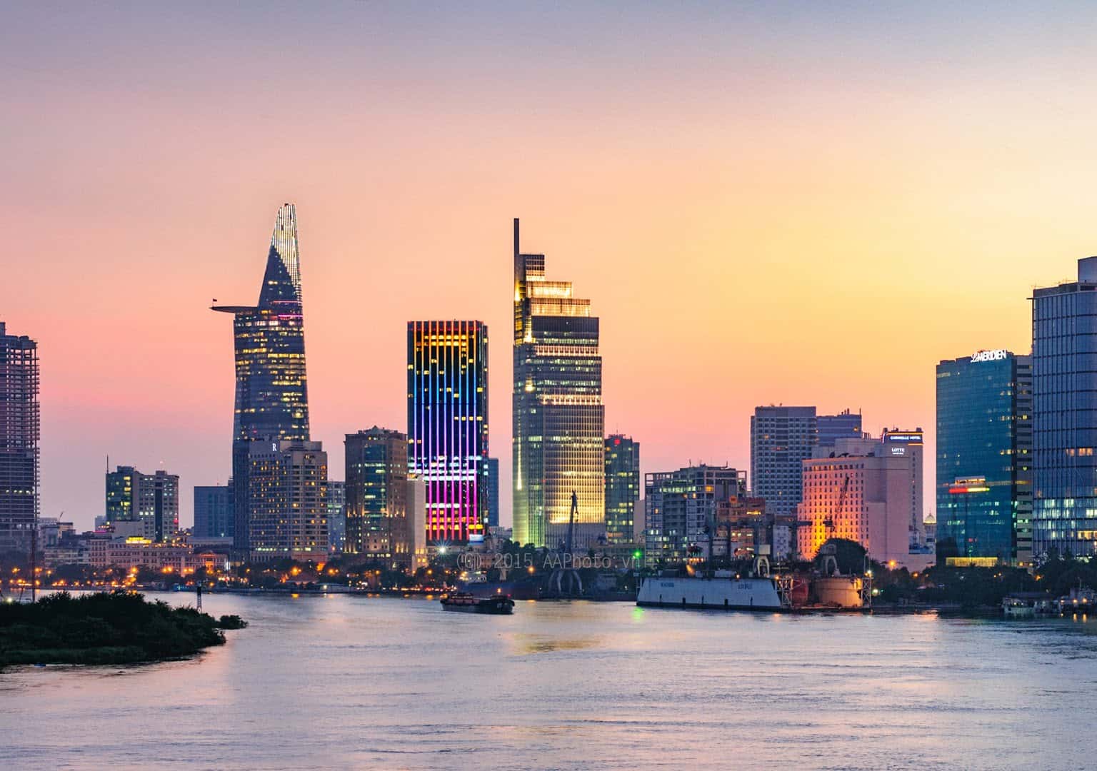 Top 20 địa điểm check in nhiều nhất ở Sài Gòn 