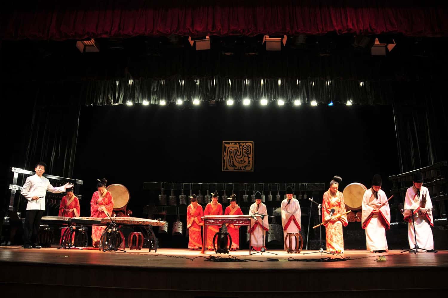 Thưởng thức nghệ thuật Opera Hà Nam