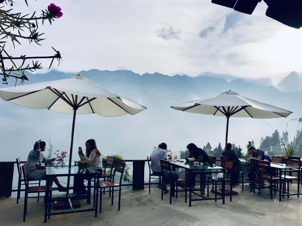 Fansipan Terrace Cafe and Homestay