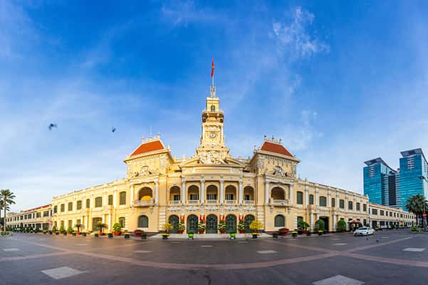 Hướng dẫn du lịch Sài Gòn 2 ngày 1 đêm chi tiết nhất