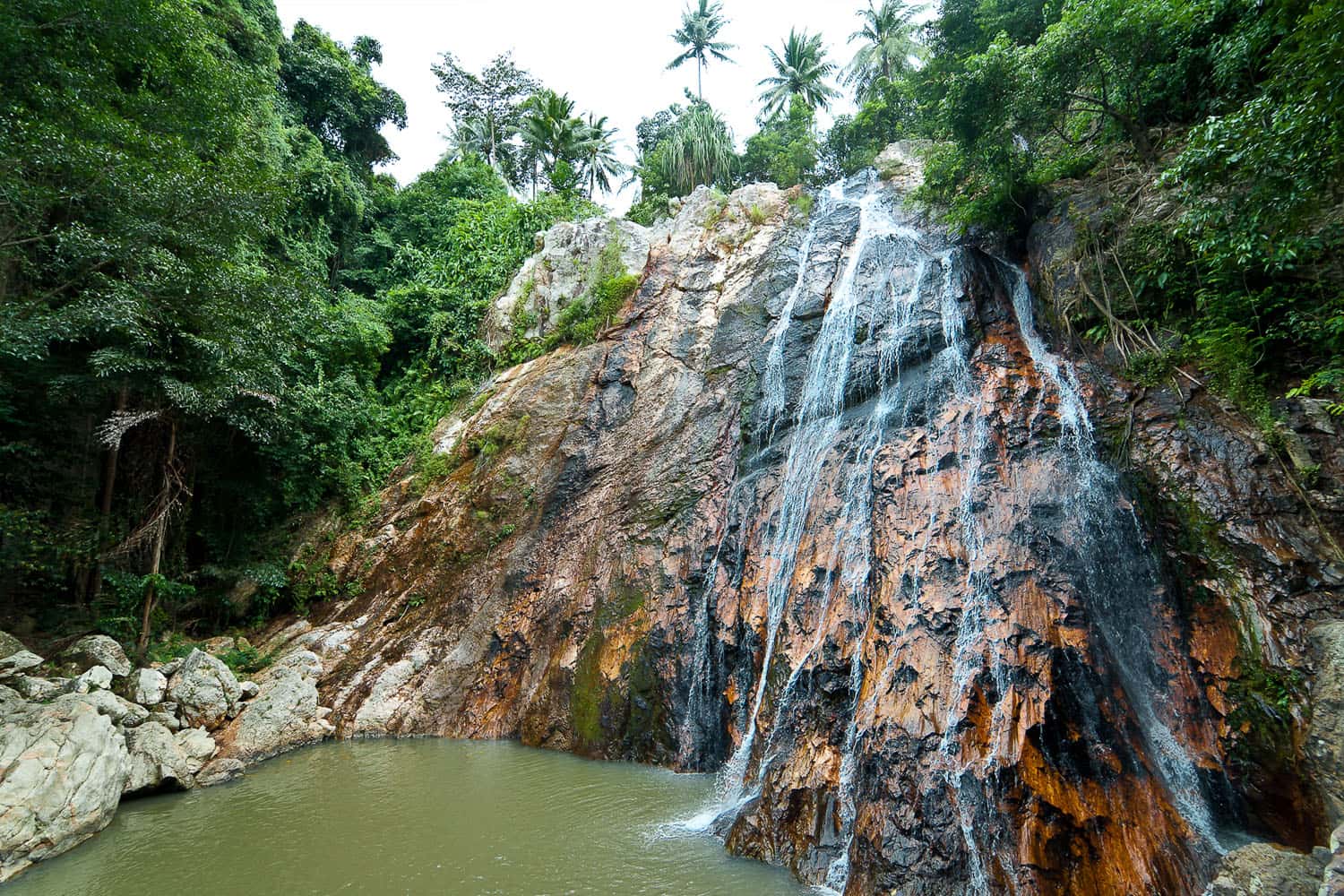 Thác Namuang