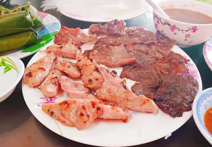 Nem chả nướng