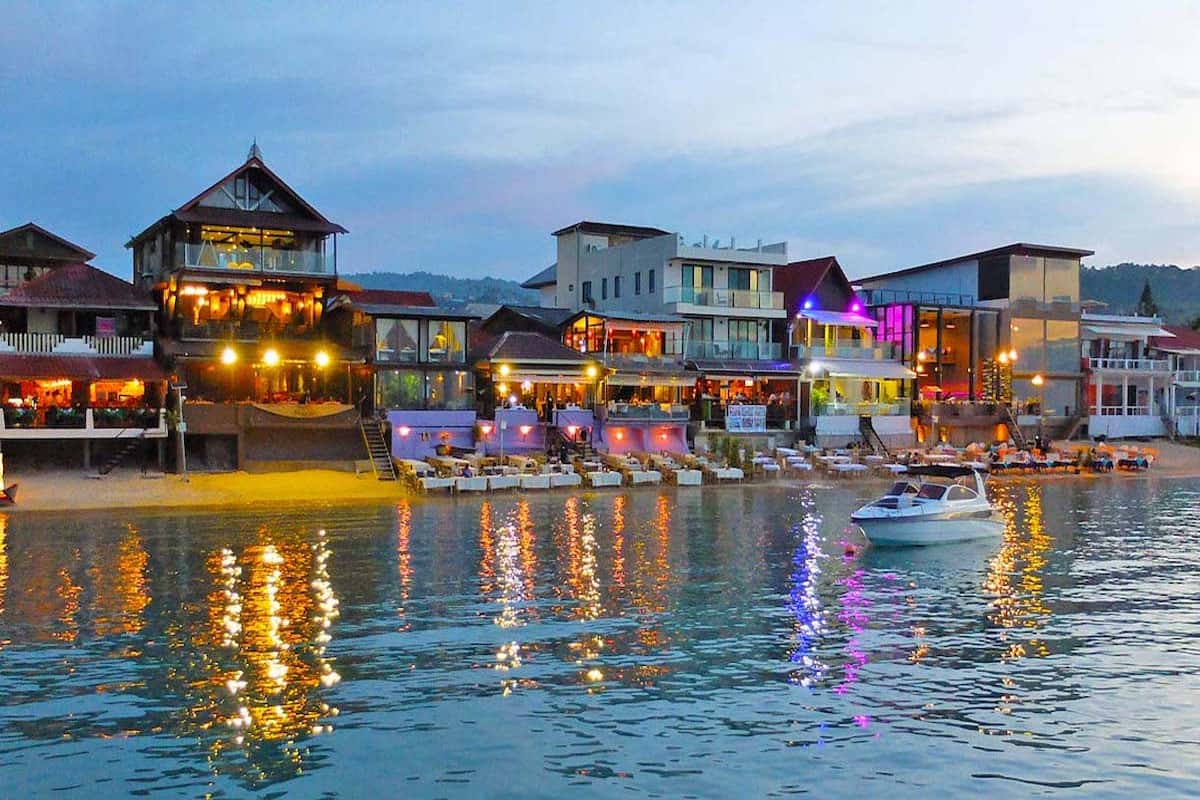 Làng chài Bophut