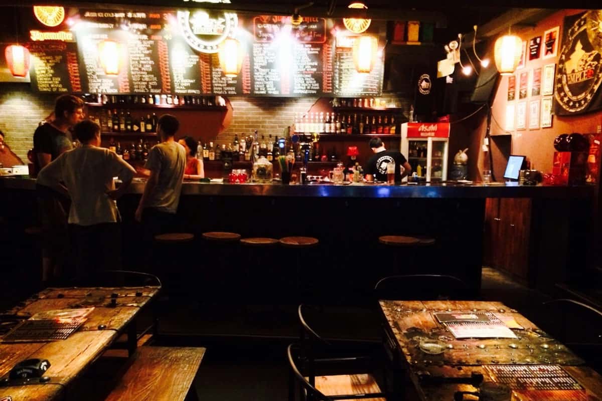Late-night dive: Temple Bar
