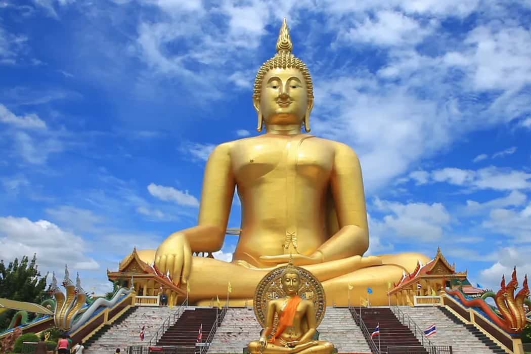 Đền Wat Muang