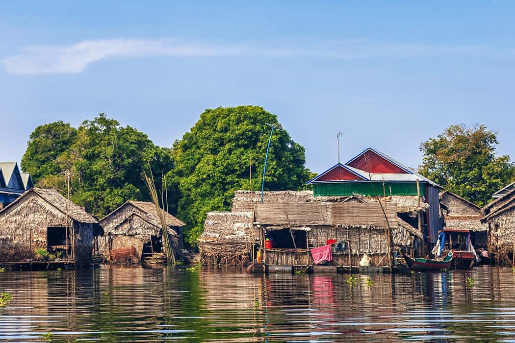 Ngôi làng nước nổi trên Biển Hồ Tonle Sap