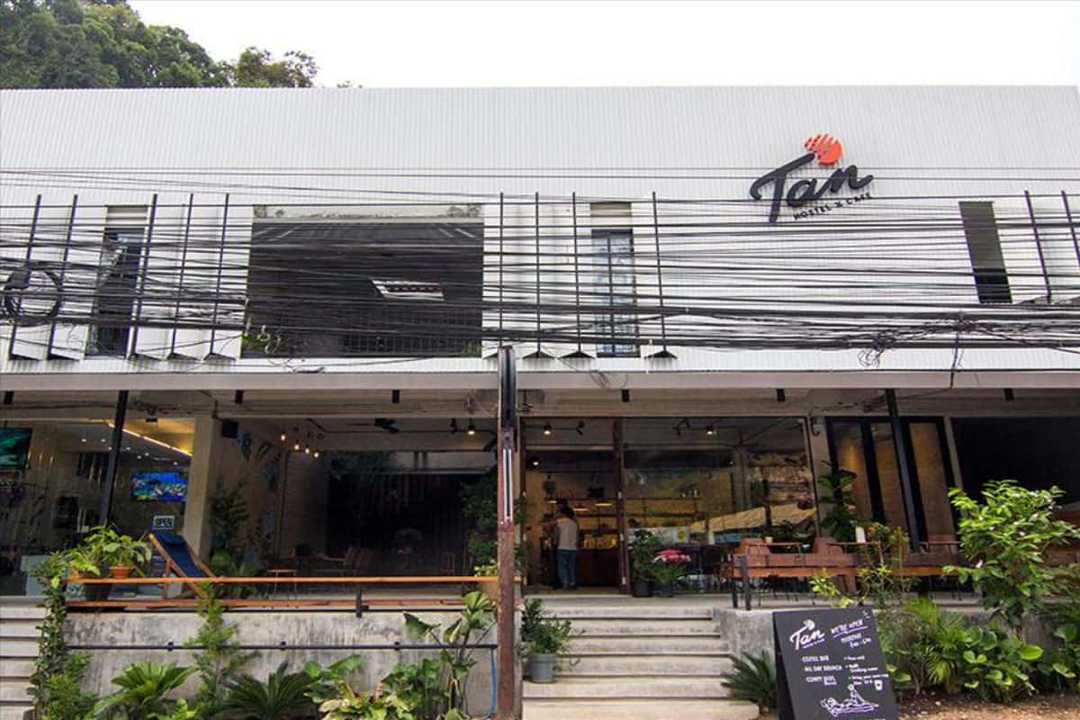 TAN Hostel x Cafe