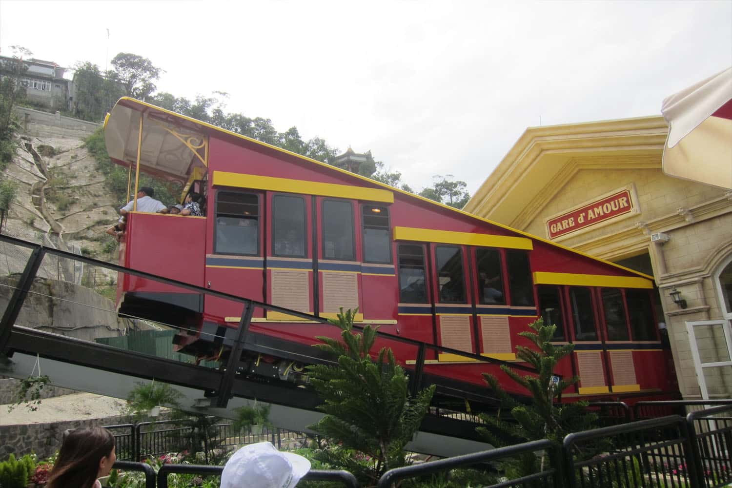 Tàu hỏa leo núi