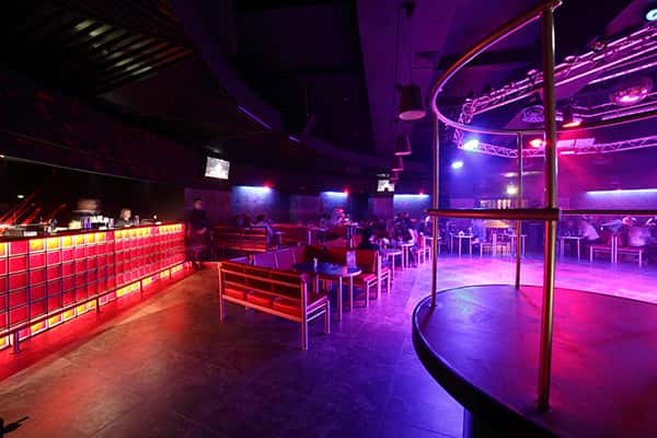 Top 9 quán bar nổi tiếng nhất ở Hua Hin, Thái Lan
