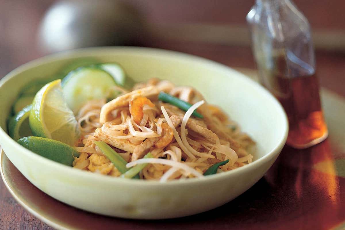 Ăn mì shali shacha ở Yuehua Sate Noodles