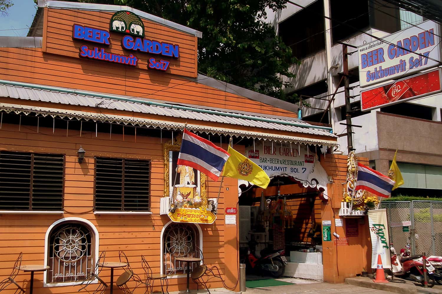 Soi 7 Beer Garden