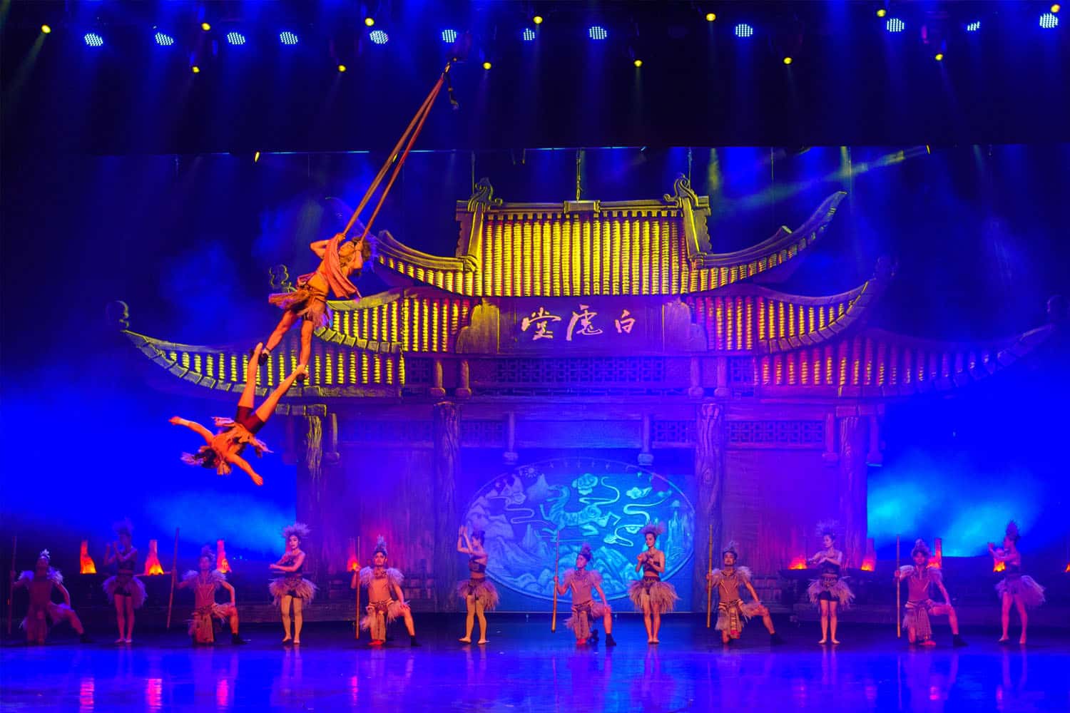 Đón xem liveshow “Rạng rỡ Tương Tây”